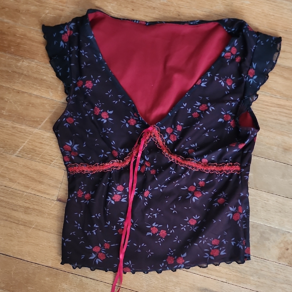 Black And Red Top Size Small